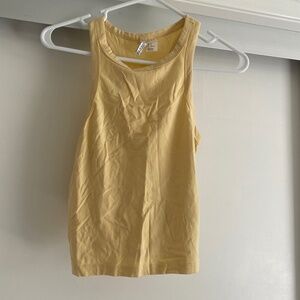 butter yellow tank to p